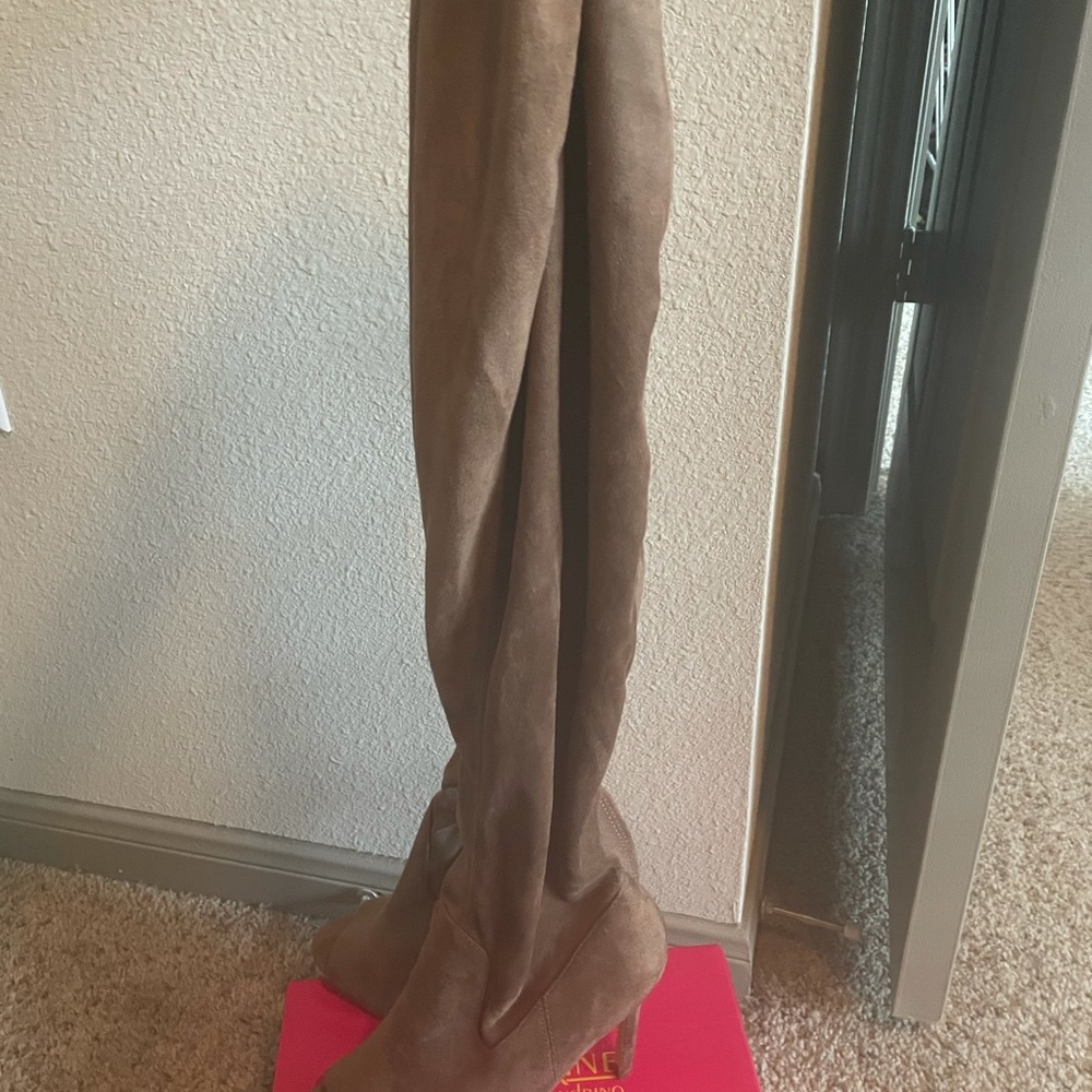 Open toe thigh high boots
